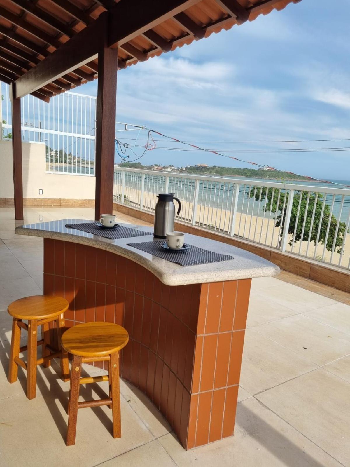 Ipe Amarelo - Frente Ao Mar Na Praia De Meaipe, Guarapari Exterior photo